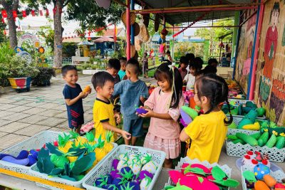 👉Thứ ✌️đầu tuần! 💁‍♀️Mỗi ngày đến lớp là một ngày vui😍 ✅ “Năng lượng ngày đầu tuần của các con là nụ cười toả nắng của bố mẹ và niềm vui của các cô. Chúc các con mỗi ngày đến trường an vui và hạnh phúc!” Yêu thương❤️ #truongmamnonlanphong